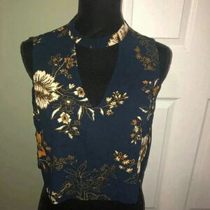 Kendall & Kylie Floral Crop  Top